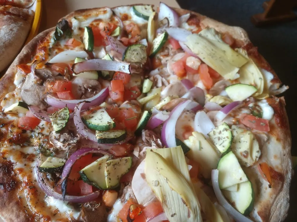 Veggie Delight Pizza